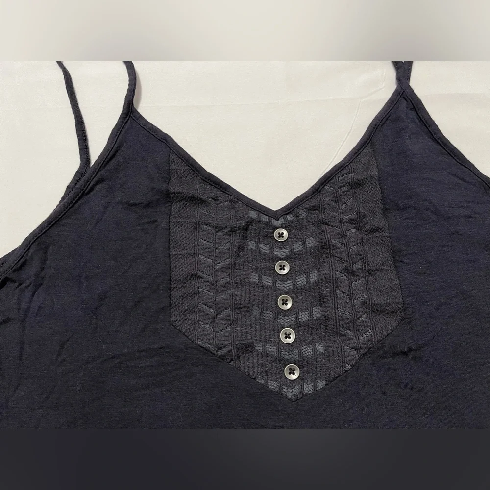 American Eagle Outfitters Soft & Sexy Cami - Picture 2 of 8
